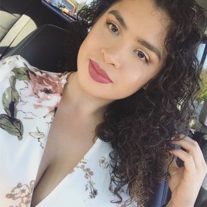 Meet your Posher, Dede